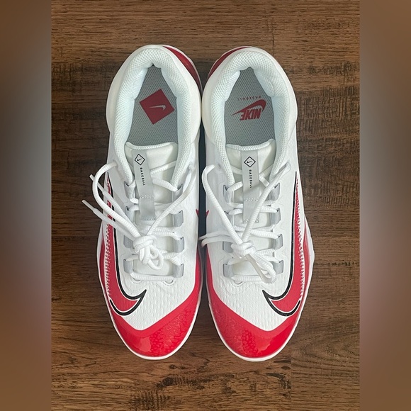 Nike Alpha Huarache Elite 4 Low MCS ‘White Red’ (size mens 9 & 10.5) - Picture 3 of 7